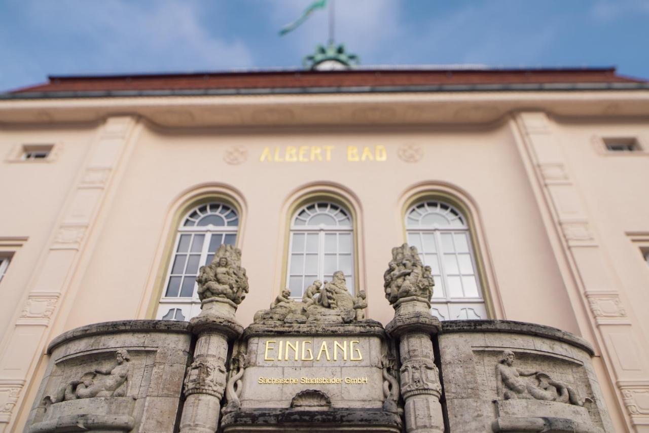 Hotel - Pension Vesta Bad Elster Bagian luar foto