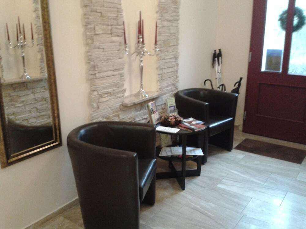 Hotel - Pension Vesta Bad Elster Bagian luar foto